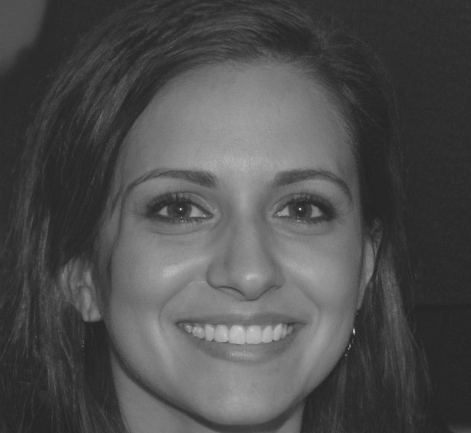 Instructorul Elvira Popescu